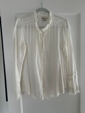 Faherty Vintage-Inspired White Ruffled Button-Front Blouse